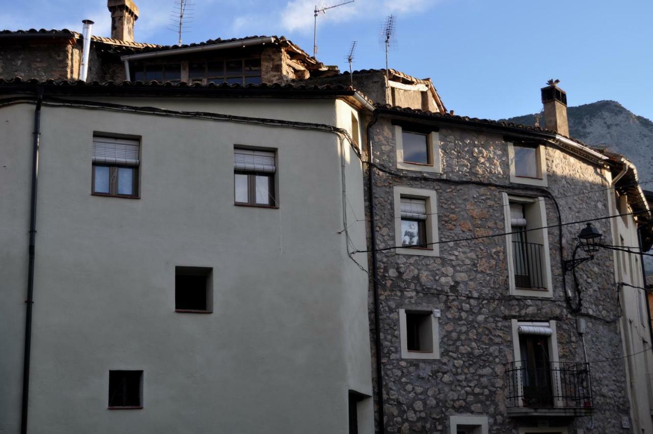 Hostel El Moli Organya Exterior foto
